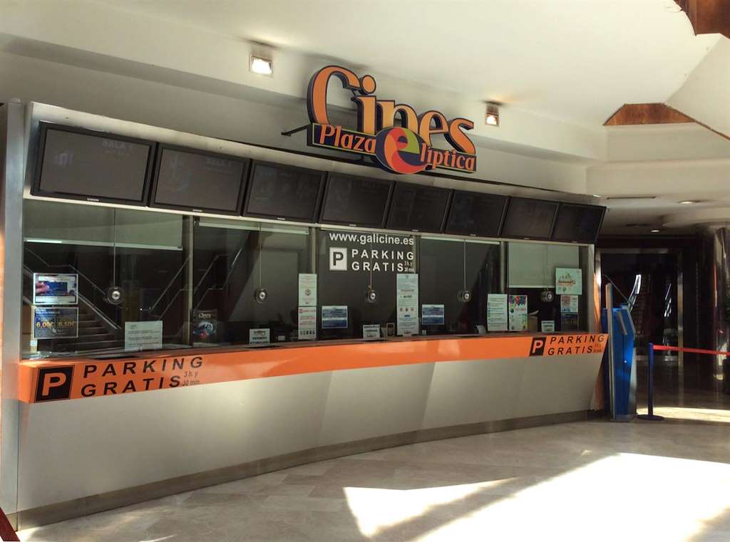 Multicines Plaza Elíptica en Vigo - Imagen 1