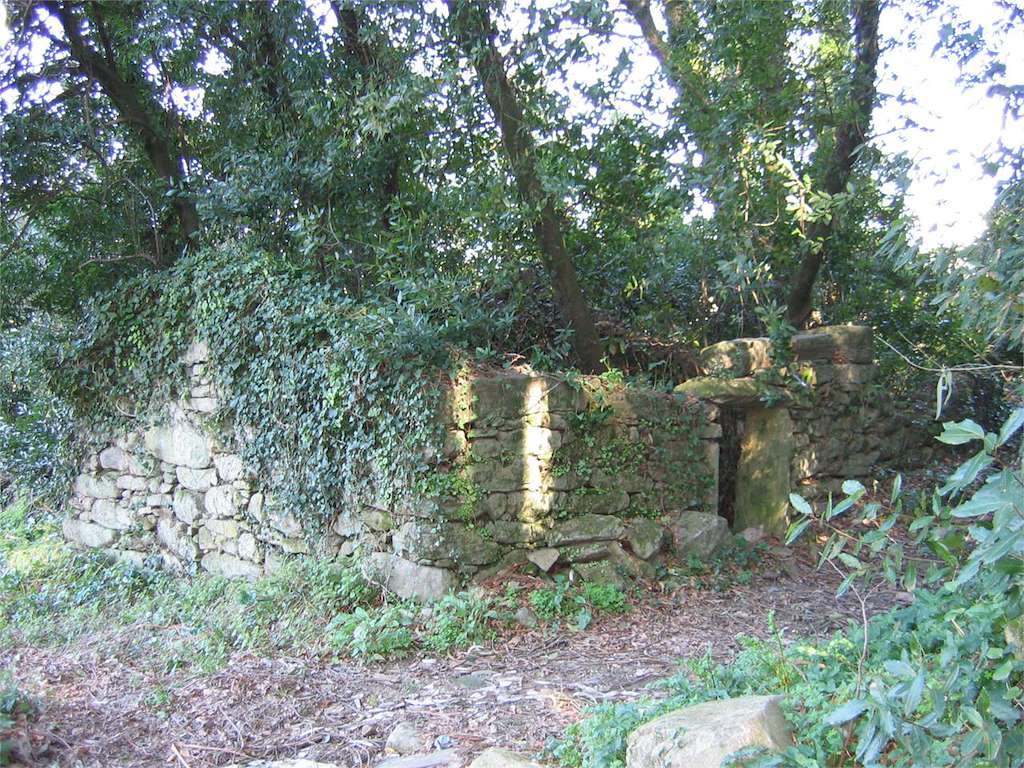 Aldea Abandonada de Abuín en Rianxo