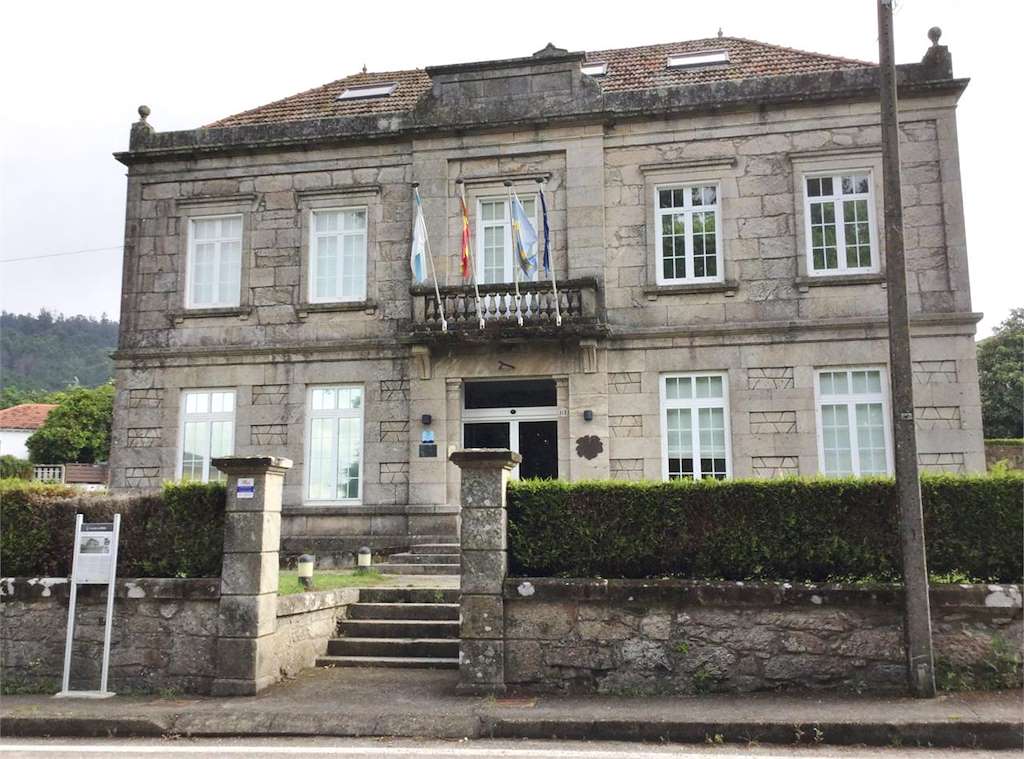 Arabo - Centro de Interpretación do Viño e da Lamprea en Arbo
