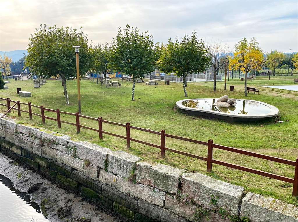 Área Recreativa Os Pasales en Meaño