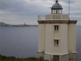 Aula do Mar - Faro de Mera en Oleiros