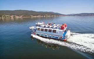Catamaranes Combarro