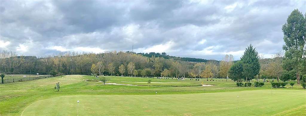 Club de Golf Río Cabe  en Monforte de Lemos