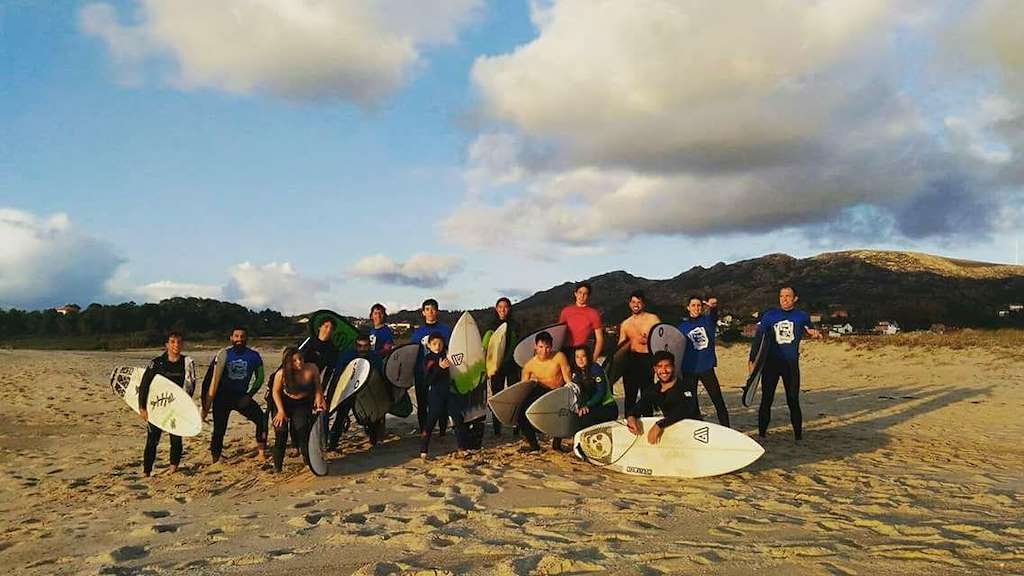 Escuela de Surf As Furnas en Porto do Son