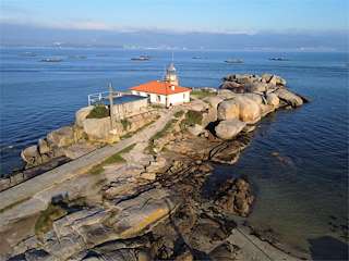 Faro de Punta Cabalo