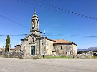 Iglesia de San Lourenzo de Salcidos