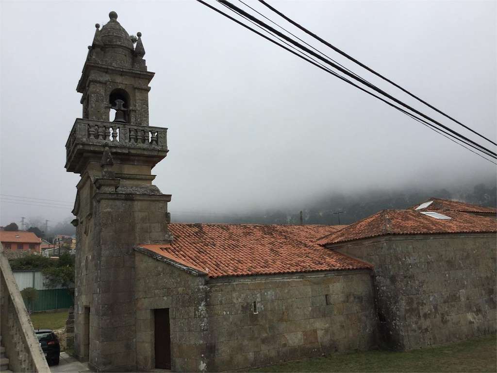 Iglesia de San Pedro de Domaio en Moaña