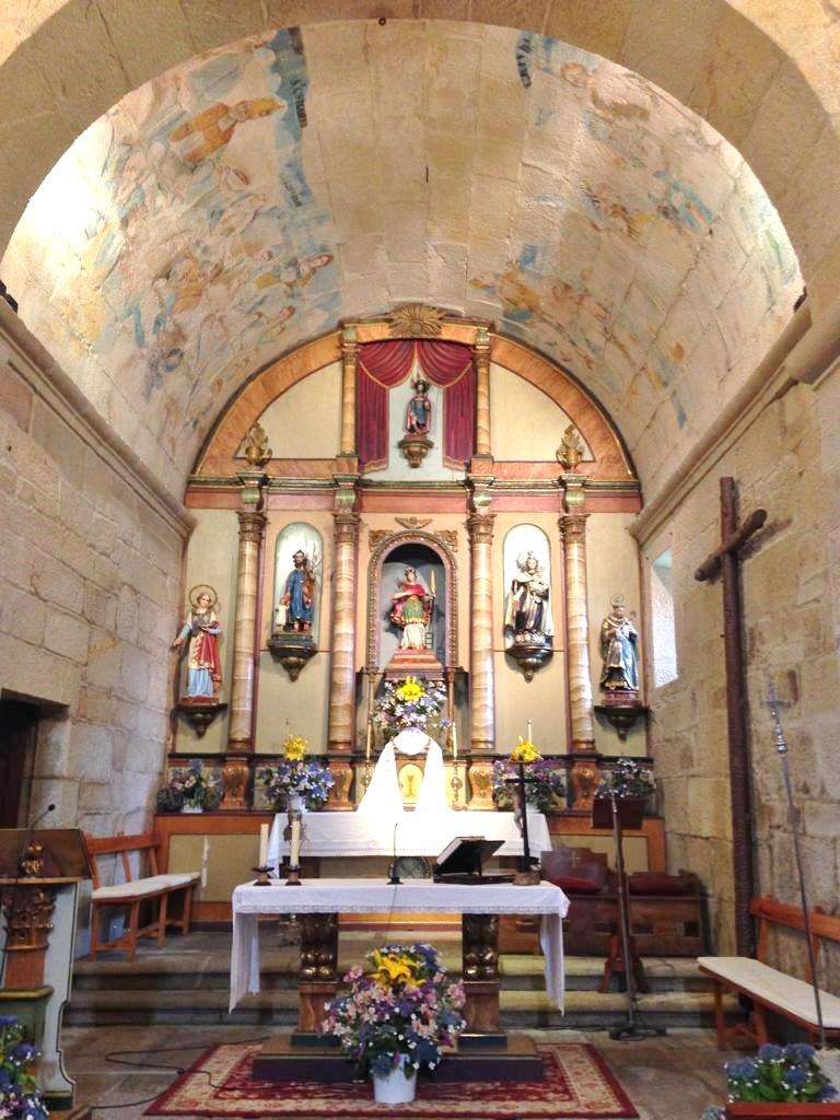 Iglesia de Santa Eulalia de Camos en Nigrán