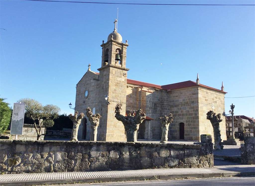 Iglesia de Santa María de Caleiro en Vilanova de Arousa