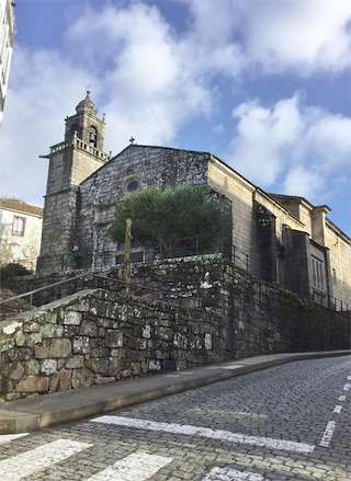 Iglesia de Santiago de Carril