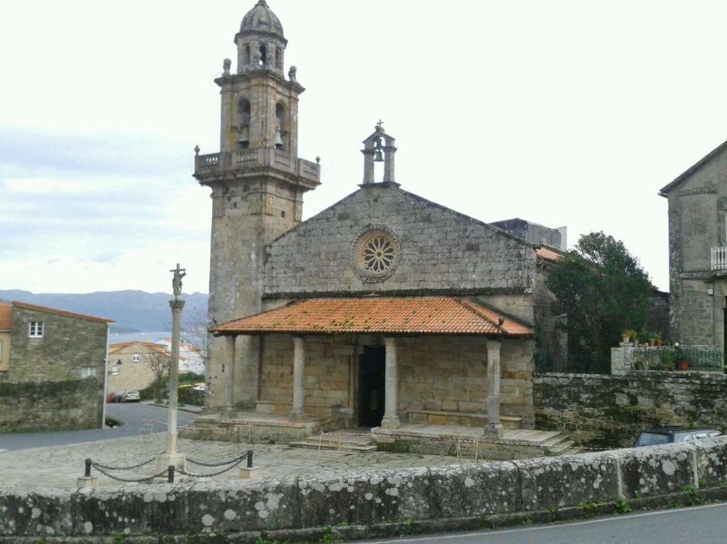 Iglesia San Pedro de Muros