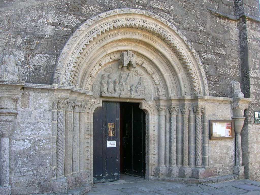 Iglesia y Santuario de Santa María da Franqueira en A Cañiza