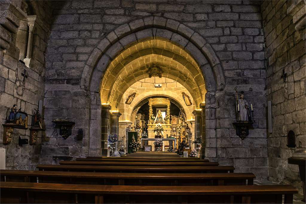 Iglesia y Santuario de Santa María da Franqueira en A Cañiza