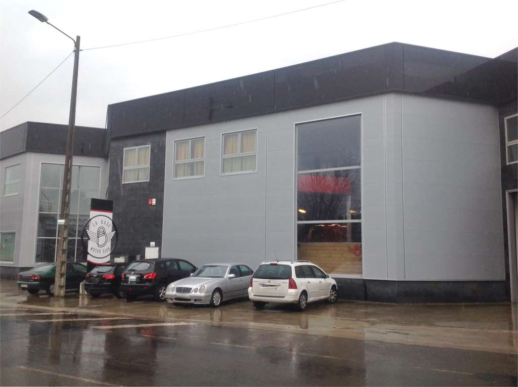 La Base Motor Club en Carballo