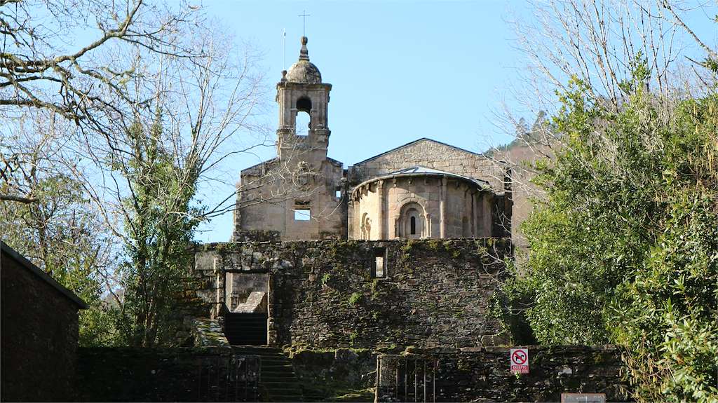 Monasterio de Caaveiro en A Capela