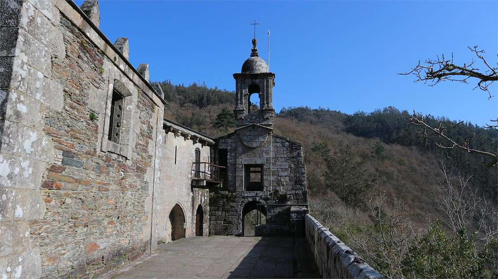 Monasterio de Caaveiro en A Capela