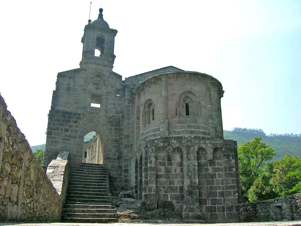 Monasterio de Caaveiro en A Capela