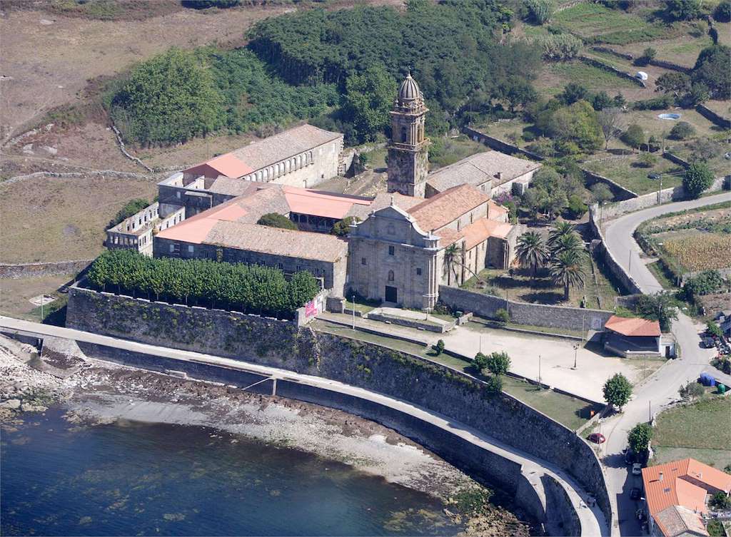Monasterio de Oia