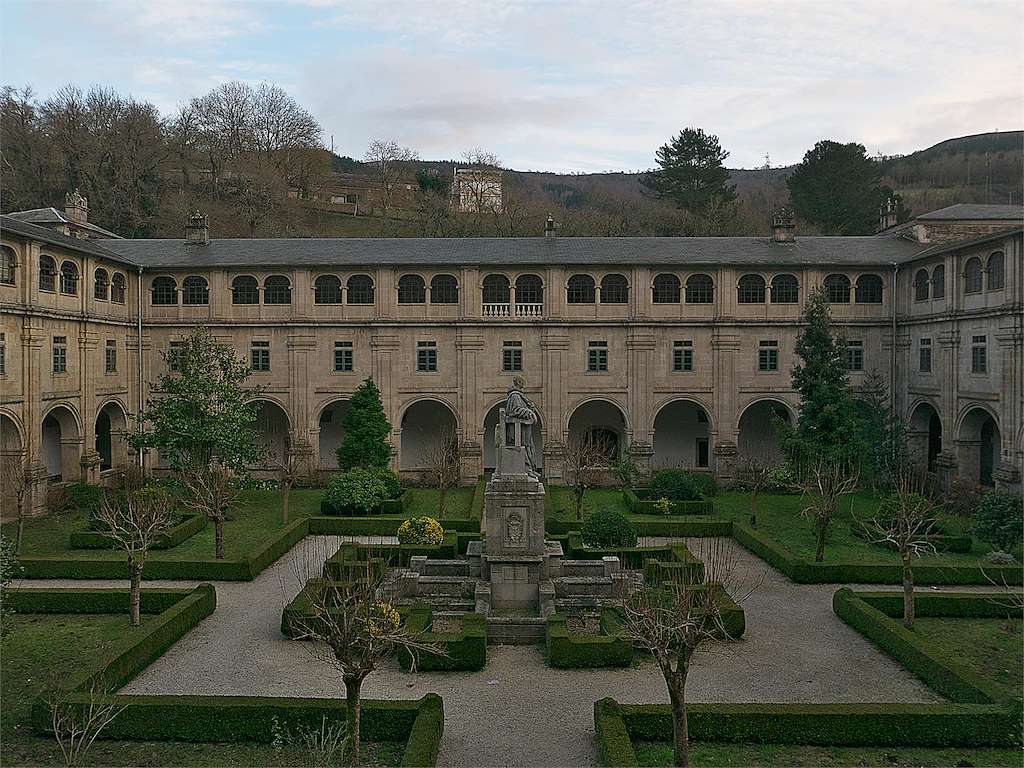 Monasterio de San Xulián de Samos
