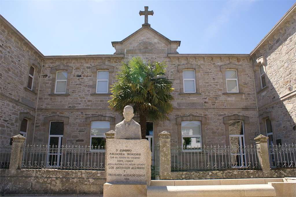 Museo da Escola e da Infancia en A Pobra de Trives