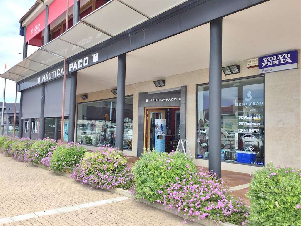 Náutica Paco en Sanxenxo
