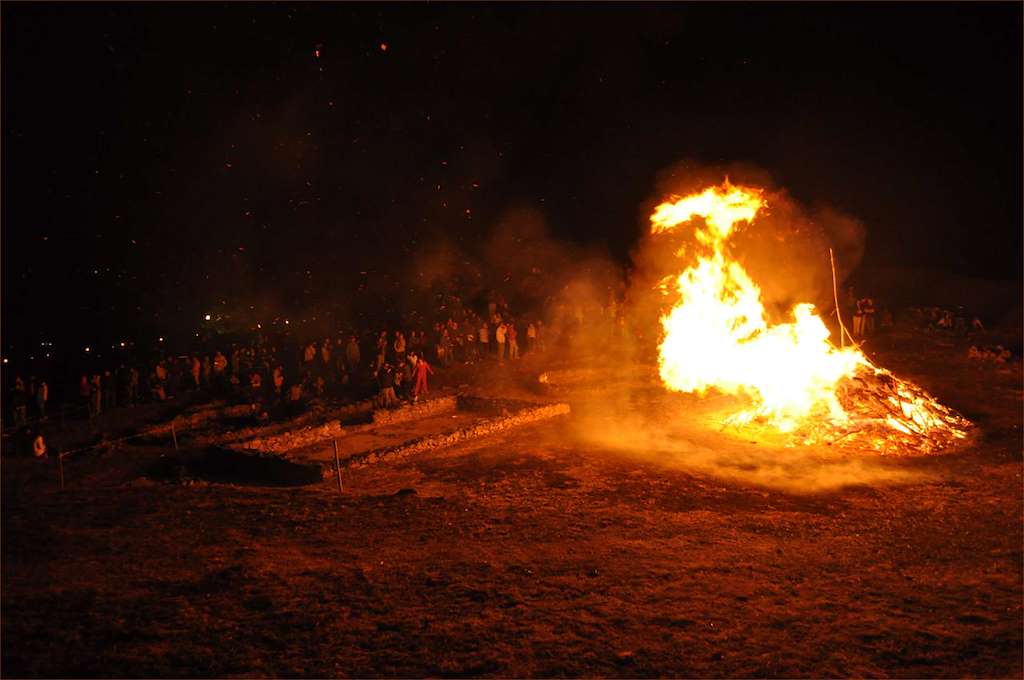 Noite de San Xoán de Castrolandín en Cuntis