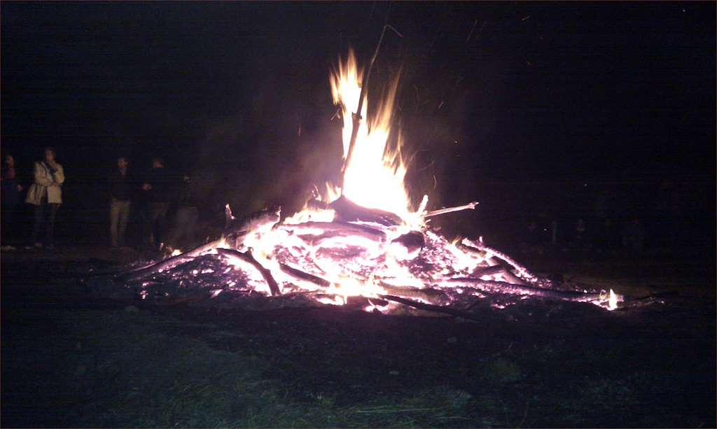 Noite de San Xoán de Castrolandín en Cuntis