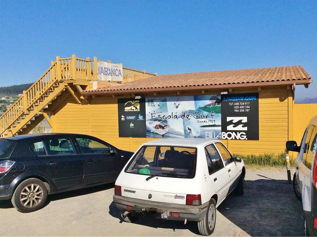 Patos Surf Galicia en Nigrán