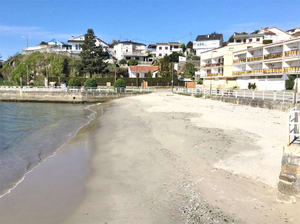 Playa Caeiro en Poio