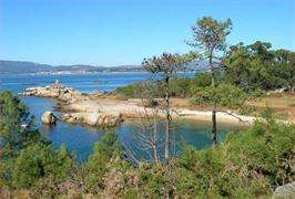 Playa Sualaxe - O Faro en Illa de Arousa