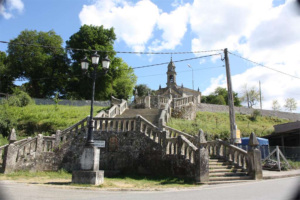 Santuario de los Milagros de Amil en Moraña