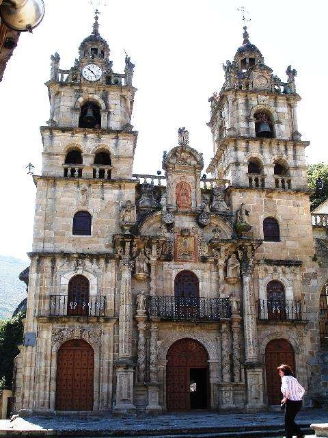Santuario de Nuestra Señora de Las Ermitas en O Bolo