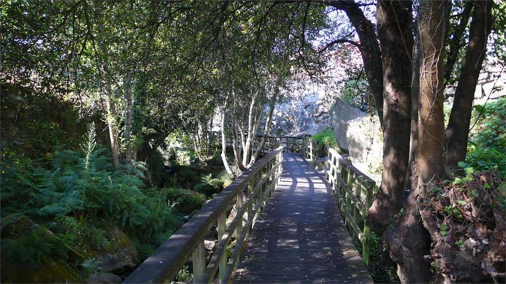 Senda Fluvial del Río Baíña en Baiona