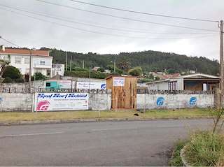 Spot Surf School