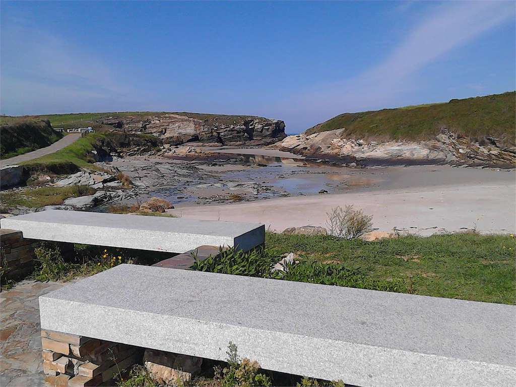 Un paseo por sus playas en Ribadeo